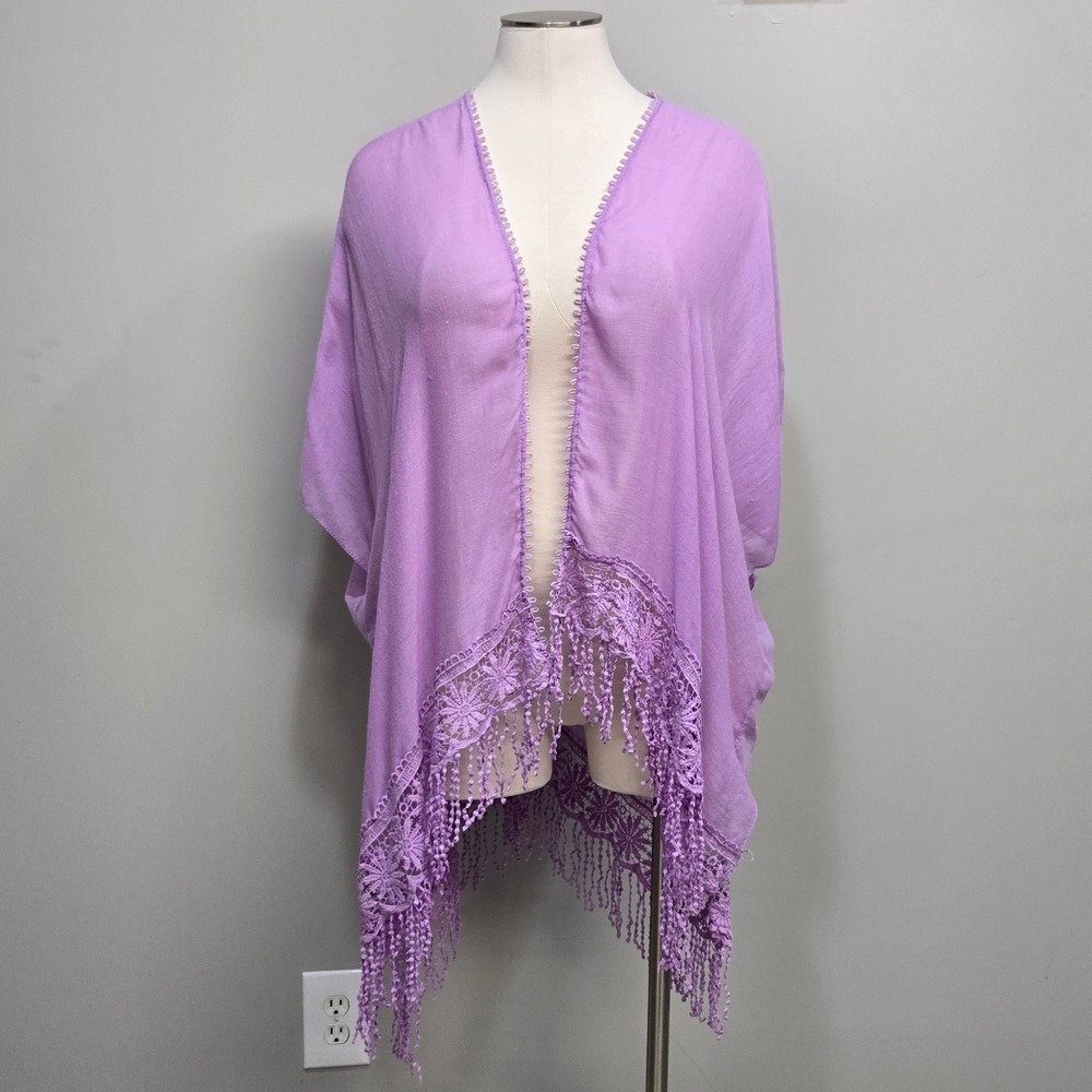 Hinge Kimono Shawl Cover‎ Up One Size Lavender Fringe Crochet Lace Boho Festival
